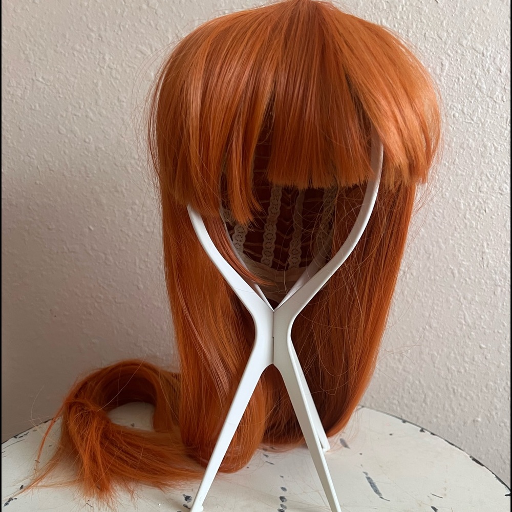 orange wig